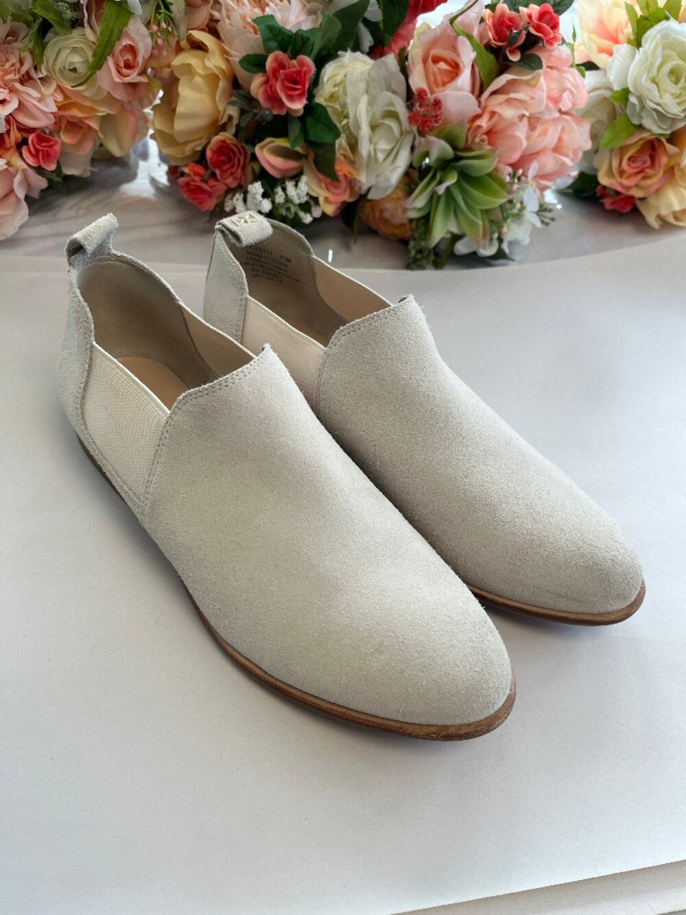 G.H. Bass & Co Bal Chelsea Ankle Boots Cream Suede 11M